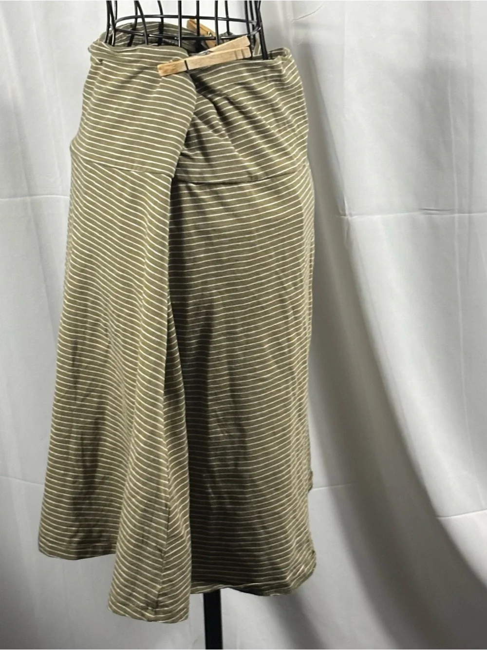 Toad&Co Olive and White Striped A-Line Skirt